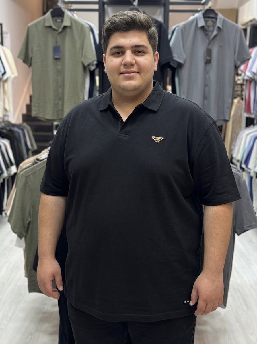 تيشيرت Prada رقبة